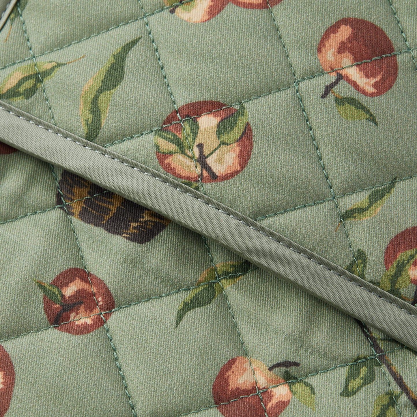 Apple Orchard Double Oven Mitt