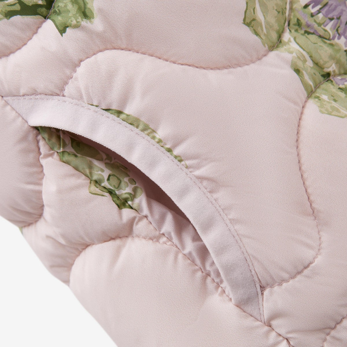 Artichoke Lightweight Down Vest Pocket