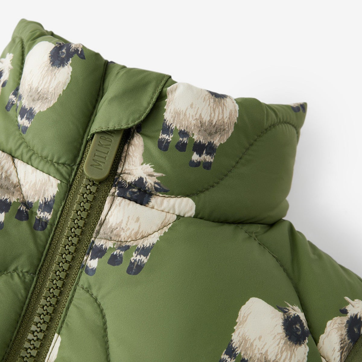 Valais Sheep Lightweight Down Vest Collar