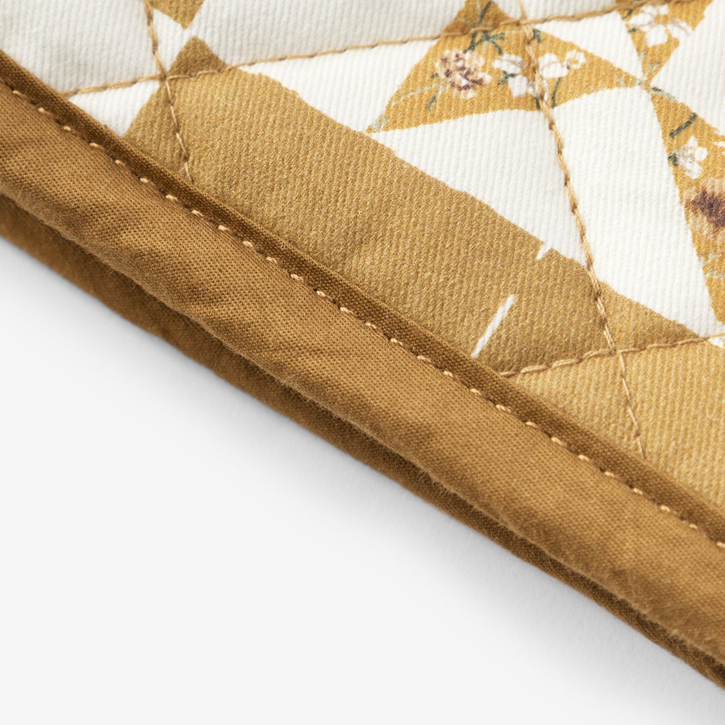 Quilt Oven Mitt Set