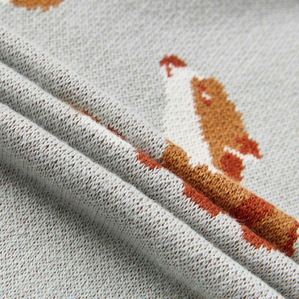 Fox Knitted Birdseye Jacquard Sweater Folded Fabric Detail