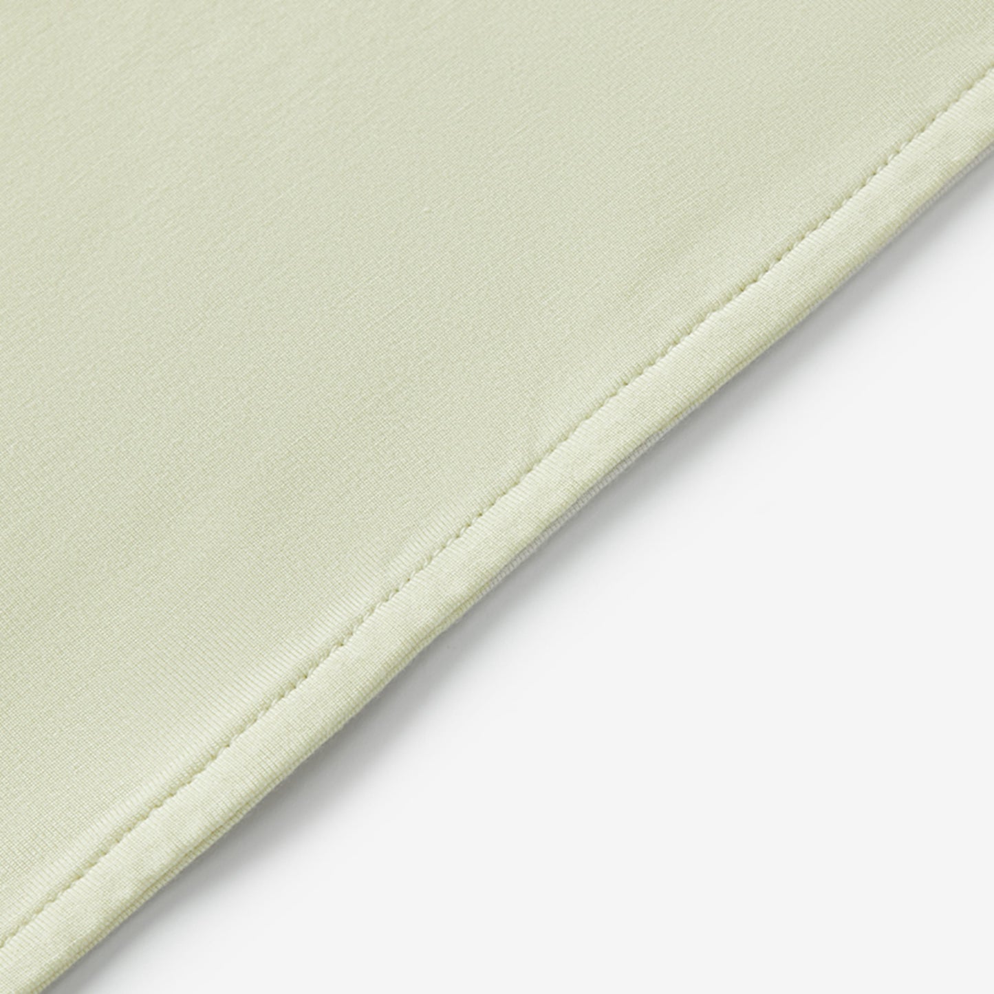 Aloe Luxe Solid Kerchief Bib