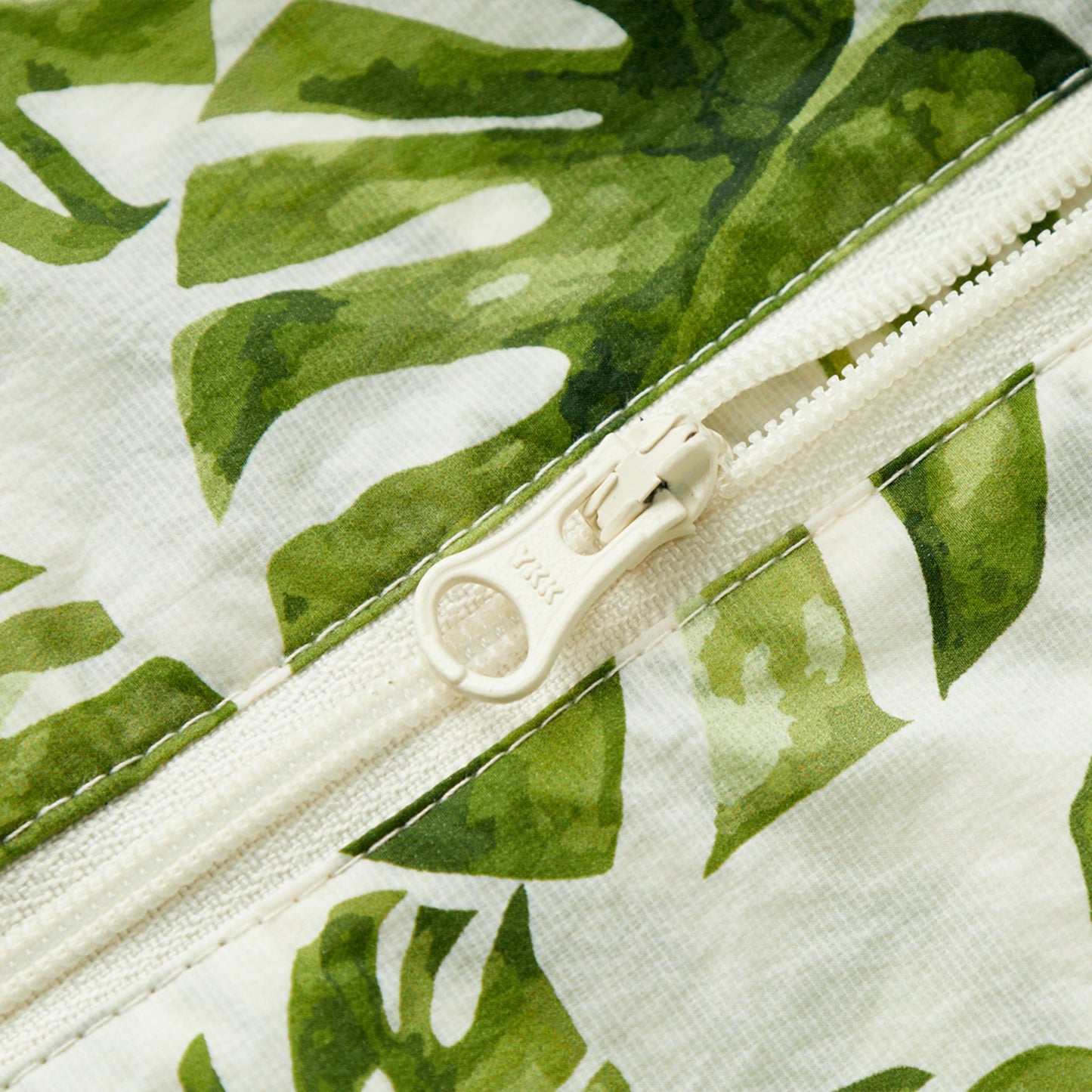 Island Leaf Hooded Sun Shield Windbreaker