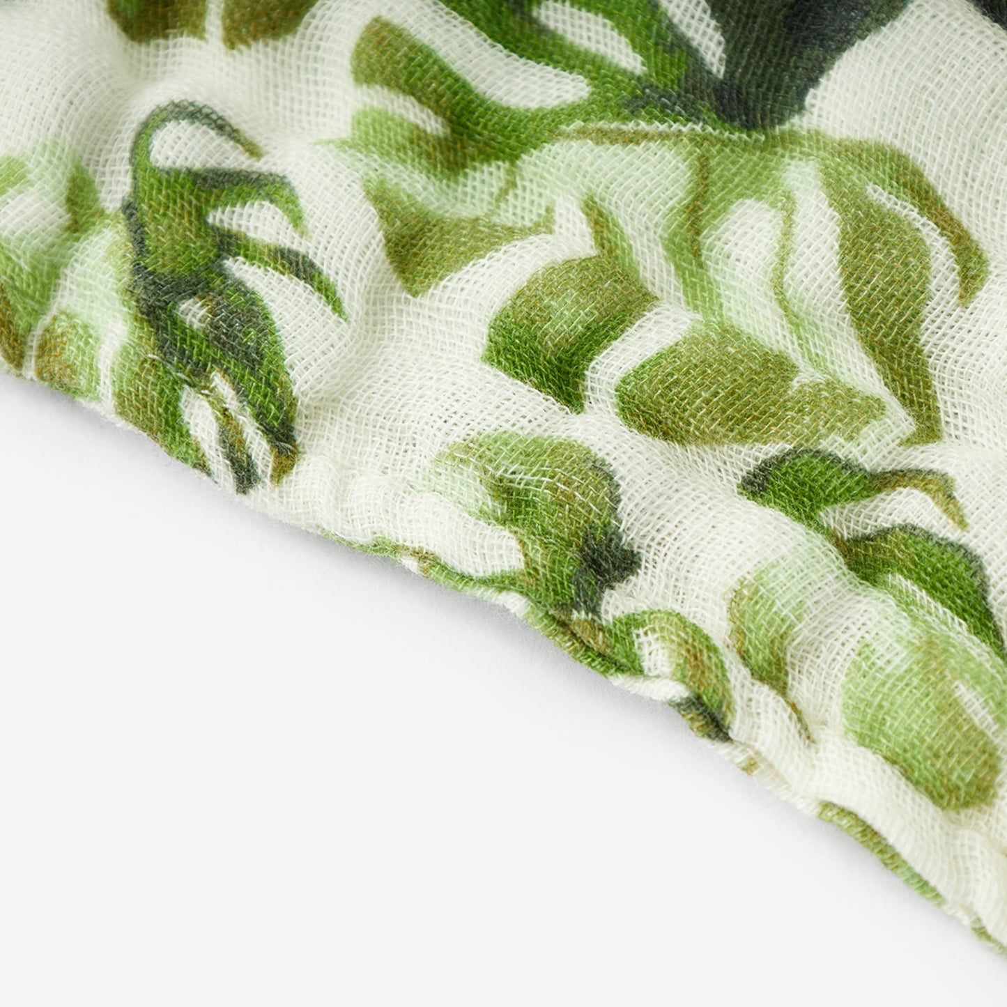 Island Leaf Beach Towel