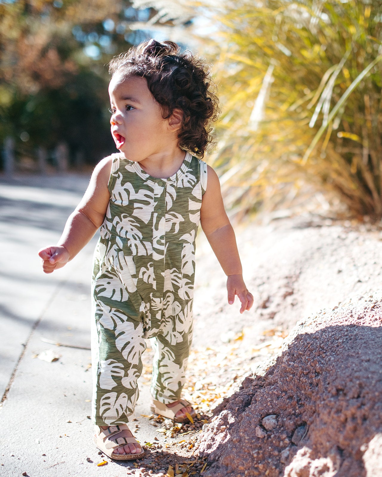 Island Leaf Silhouette Slub Cotton Sleeveless Jumper