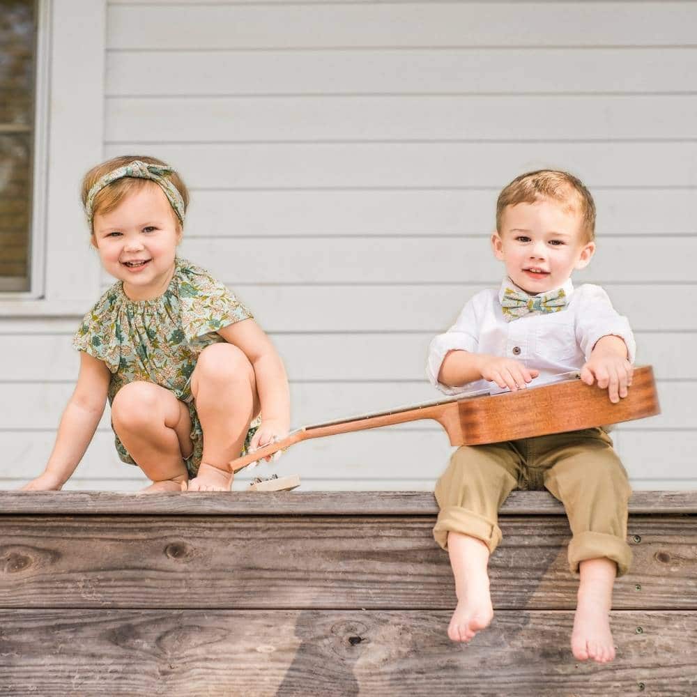 Linen Bow Tie Grey Zebra