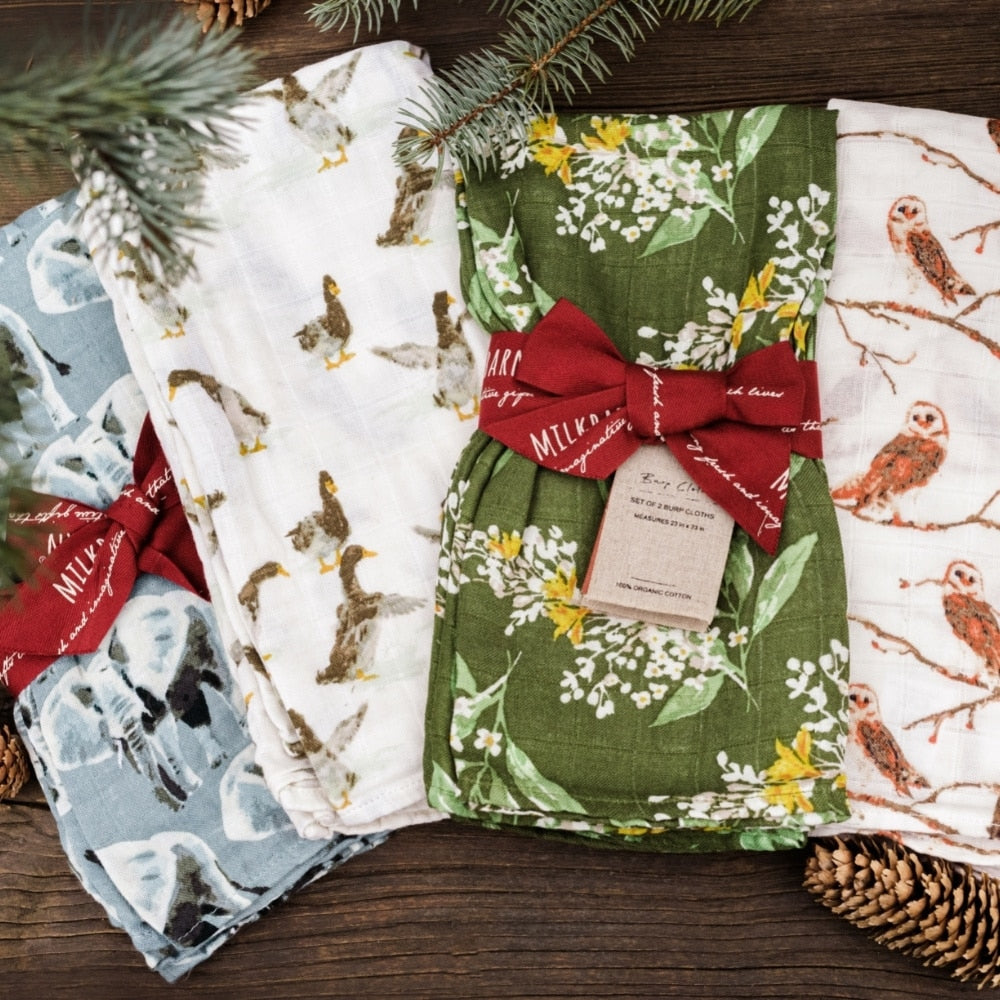 Orange Giraffe Bamboo Muslin Two-Piece Burp Cloth Set