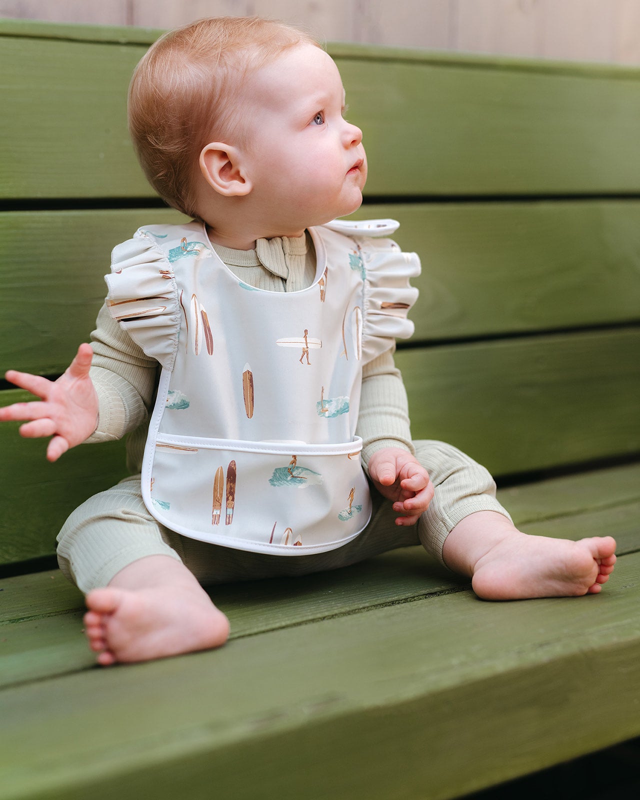 Coastal Crab Ruffle Pocket Bib
