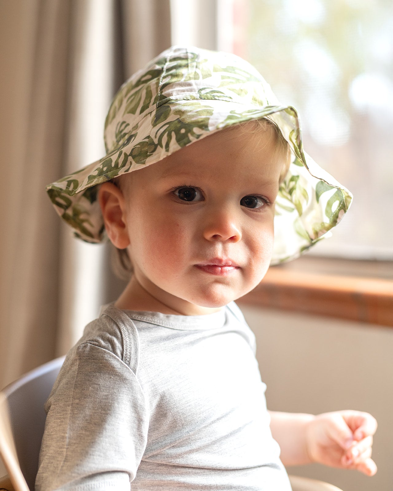 Milkbarn Kids Cotton Sunshine Peekaboo Hat baby Accessories Hat in Island Leaf fabric Photo